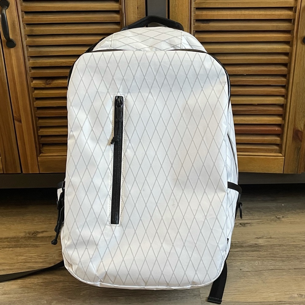 🆕DEFY Bucktown Backpack Ballistic Nylon White X-Pack NWOT